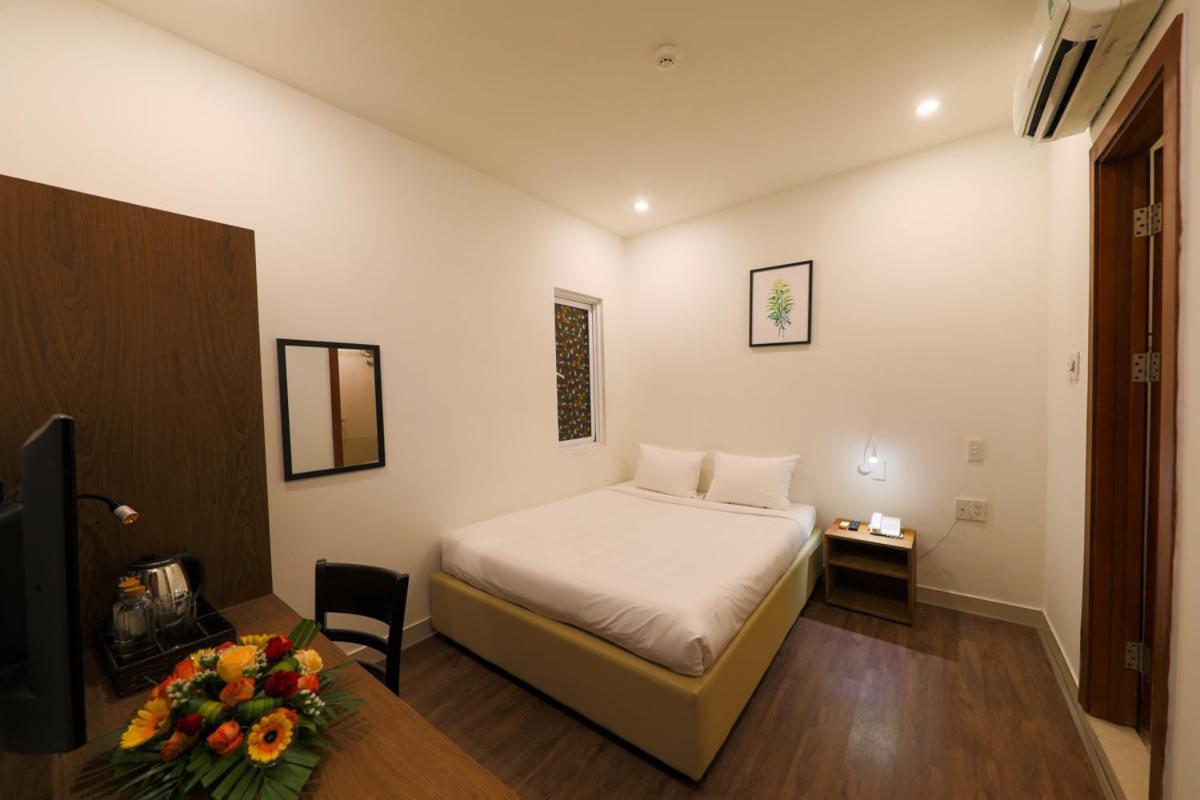 Vitalis Riverside Hotel Da Nang Dış mekan fotoğraf